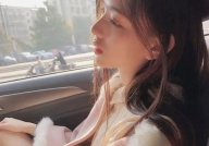 吃瓜女网红图片可爱头像,吃瓜女网红的可爱头像魅力全解析”